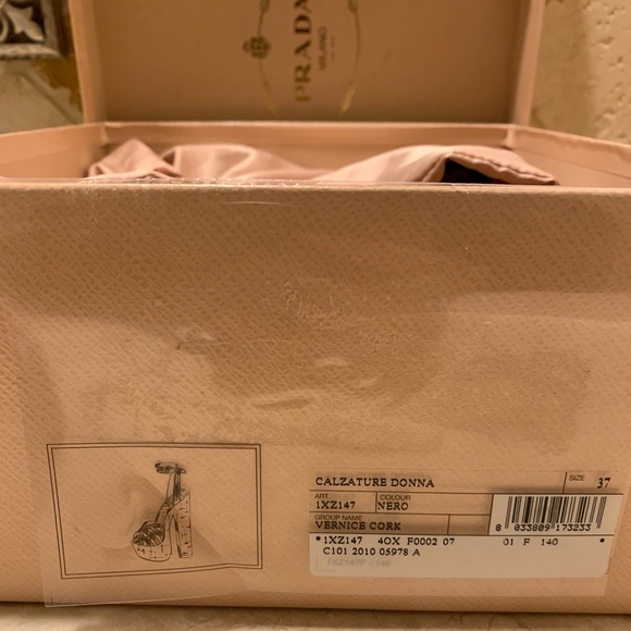 Prada shoes , wedged heels - Picture 7 of 8